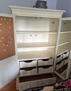 Armoire