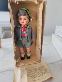 3 sets of vintage dolls