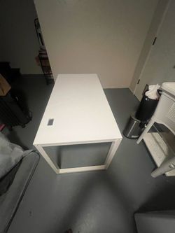 Computer Table