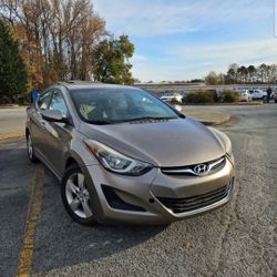 Hyundai Elantra Se 2015 
