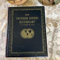1941 Webster’s new 20th century dictionary of the English language. Great condition.