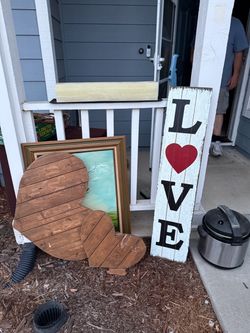 Outdoor / Indoor Wood decor