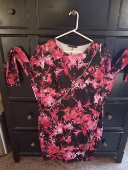 Womens designer dresses.create your bundle. Call for private viewing