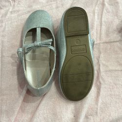 Gymboree Sparkling Silver Shoes Size 11