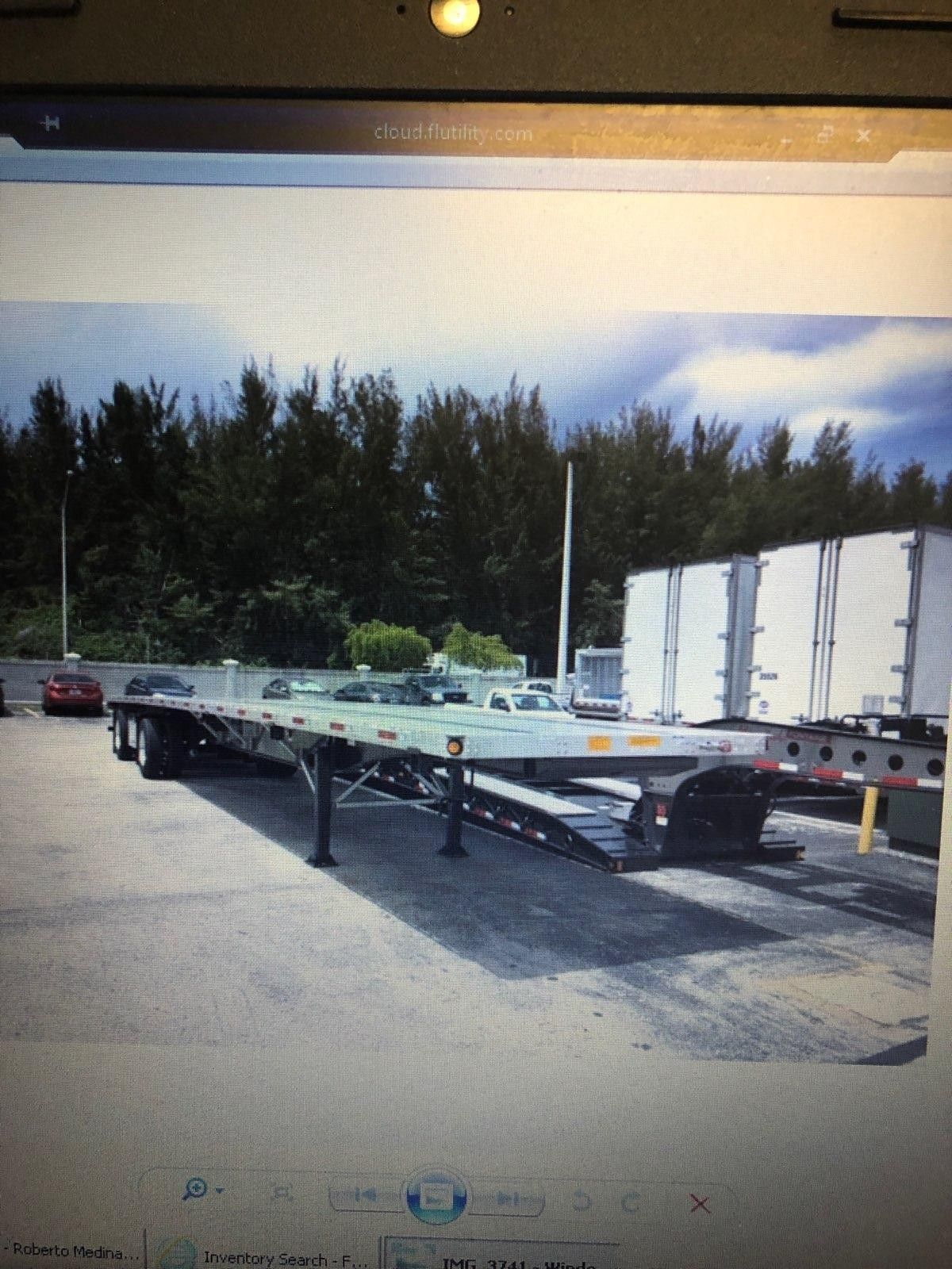 Flat bed trailer for rent