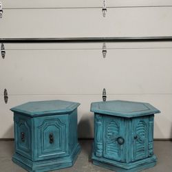 Pair Of 2 Rustic Turquoise Coffee Tables Nightstands 