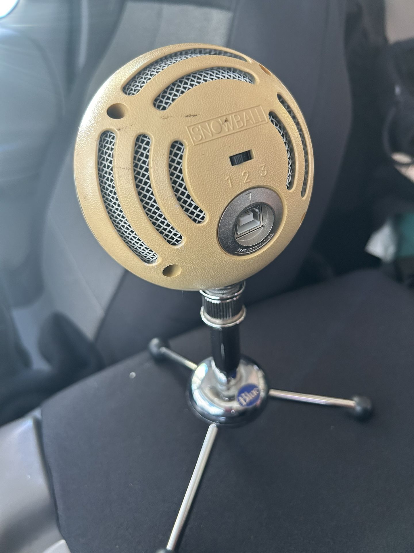 Microphone By Blue