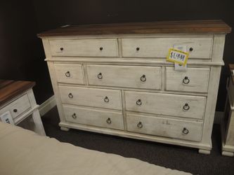 Napa Belmont 7 Drawer Dresser - Distressed Antique White With Natural Wood Top | Chest Of Drawers | Bureau