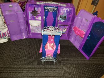 Barbie castle