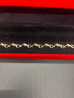 Bracelet
