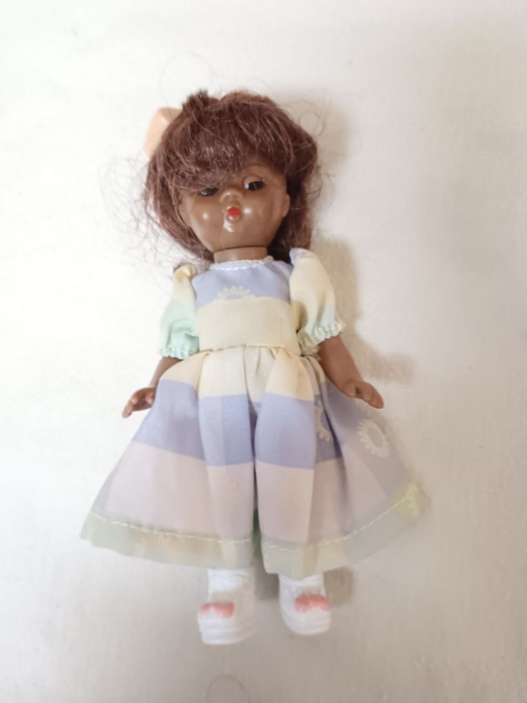 2005 McD's Madame Alexander Girl