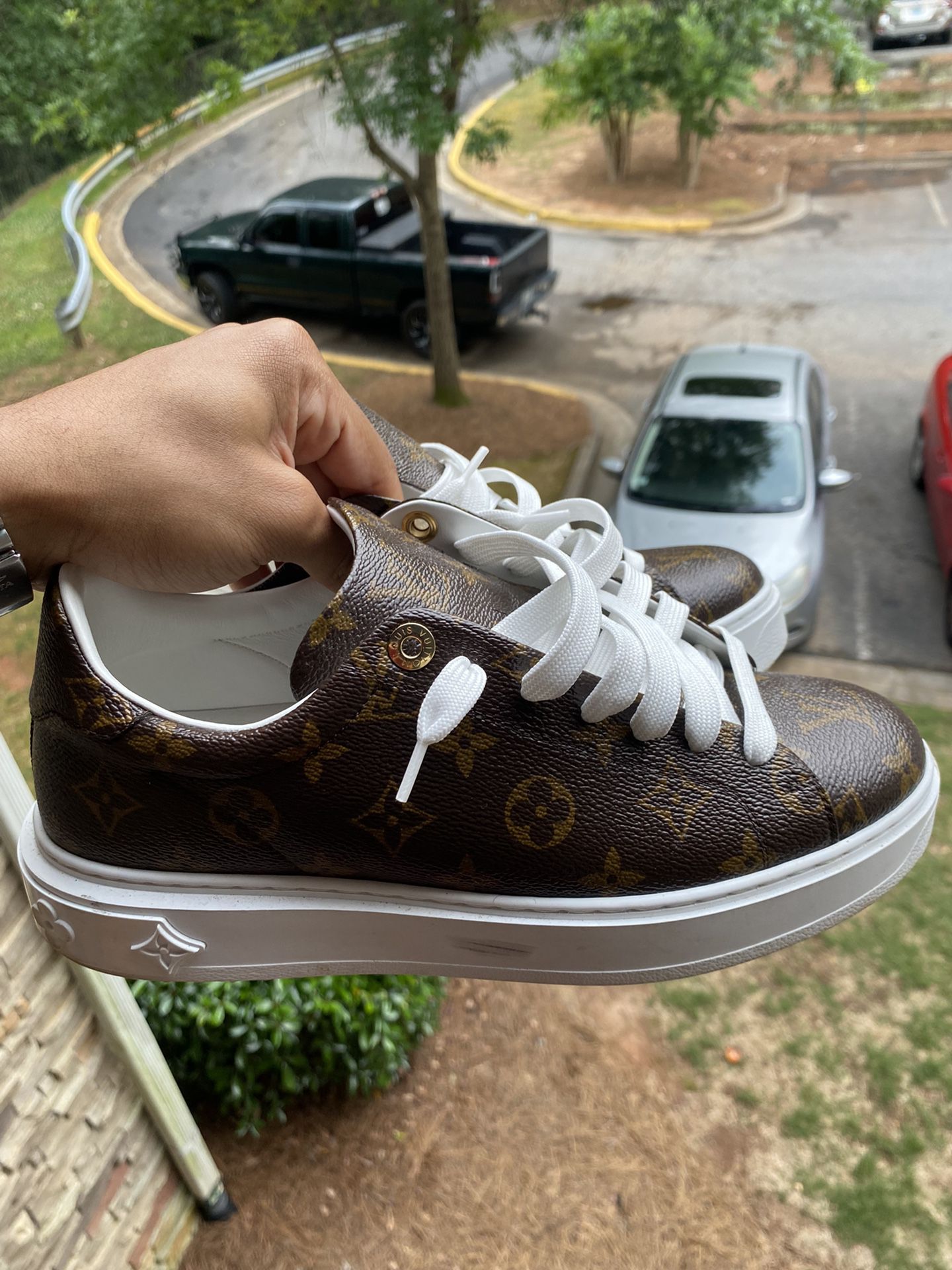 Louis Vuitton Time Out Sneakers