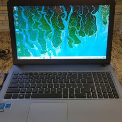 Windows 10 Laptop