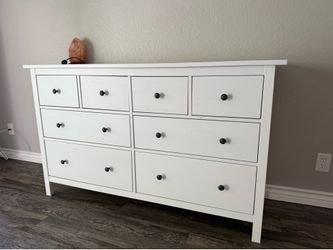 Ikea Hemnes 8-drawer dresser