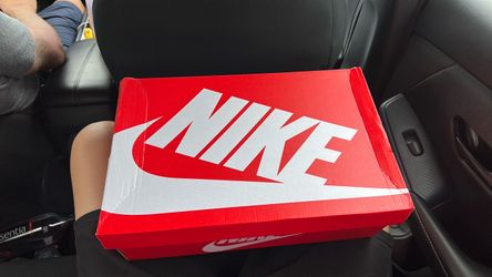 Nike v5 RNR,