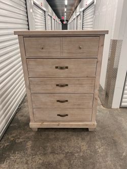 Real Oak Wood 5 Drawer Tall Chest