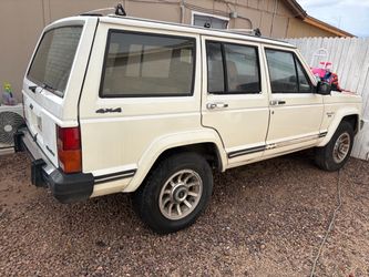 Jeep Cherokee 87