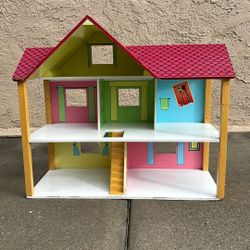 Large Doll House - Lakeshore