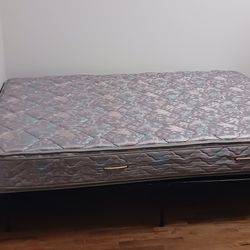 free queen mattress 