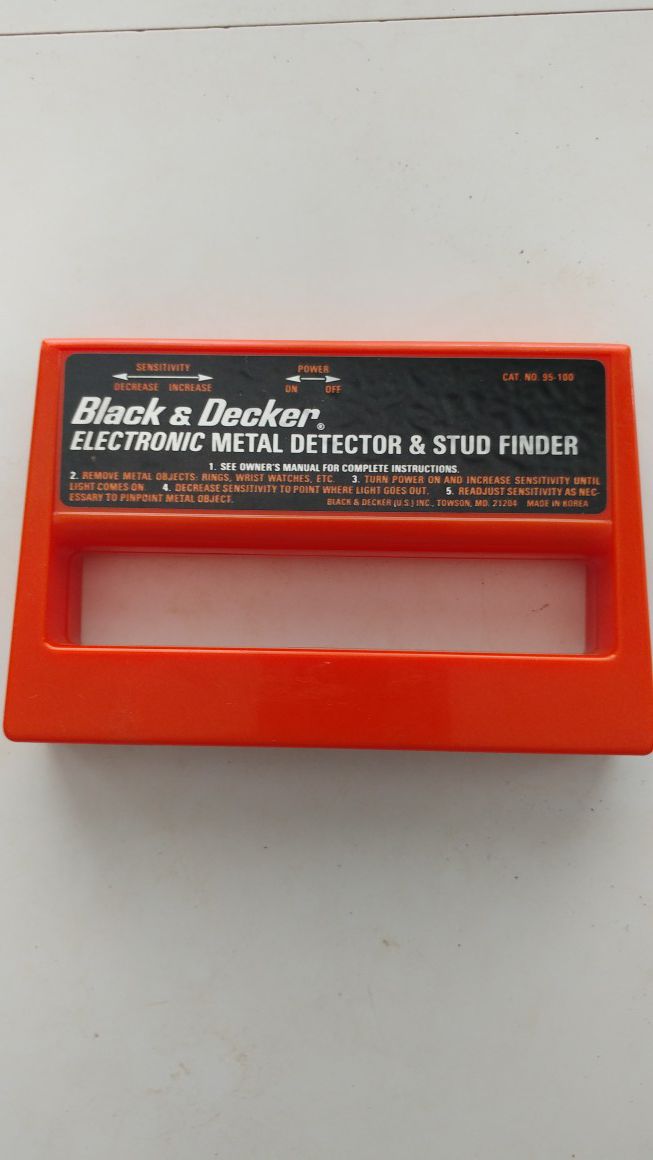 Black + Decker Black & Orange Stud Sensor