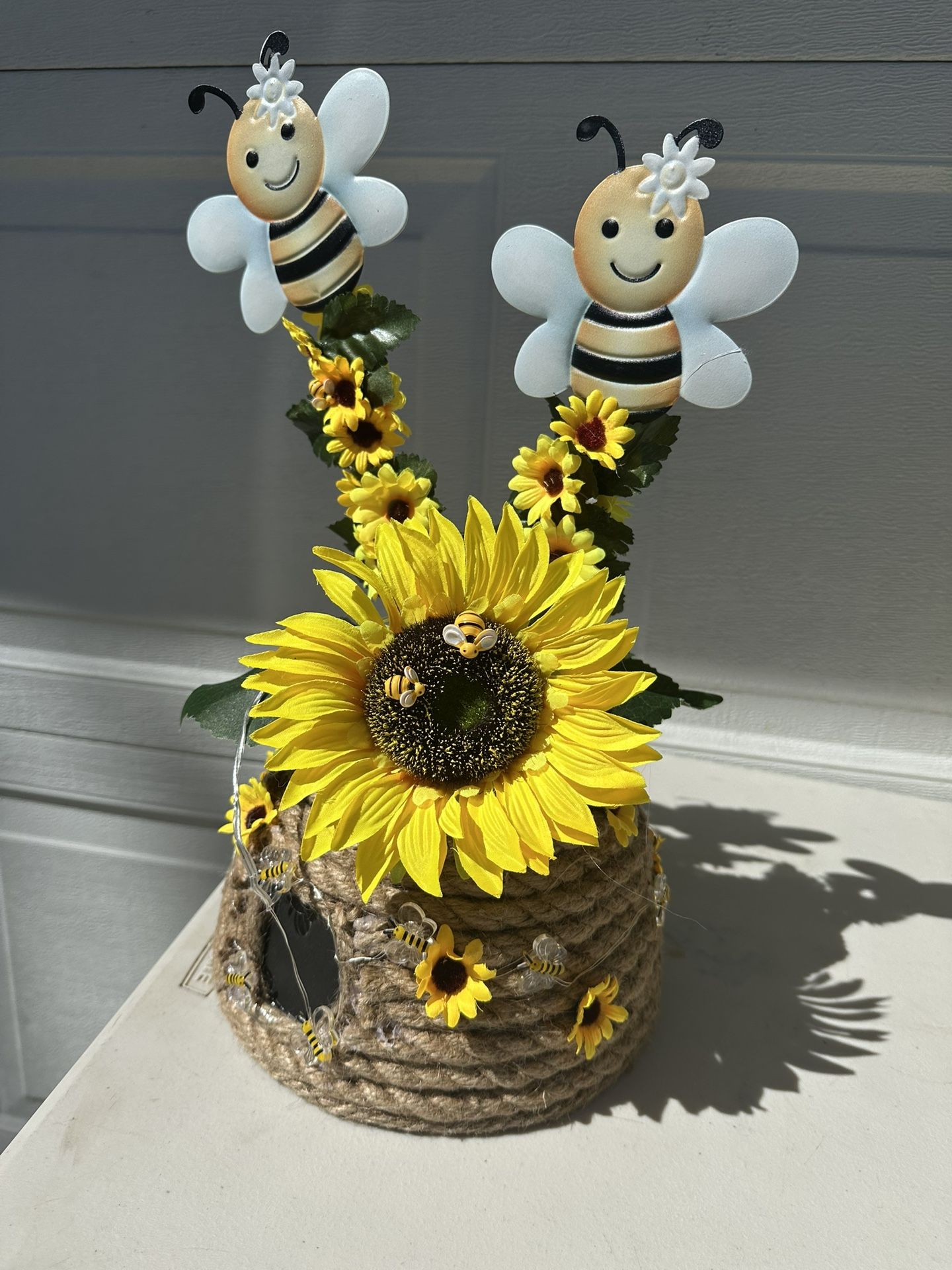 Bee Hive Center Pieces