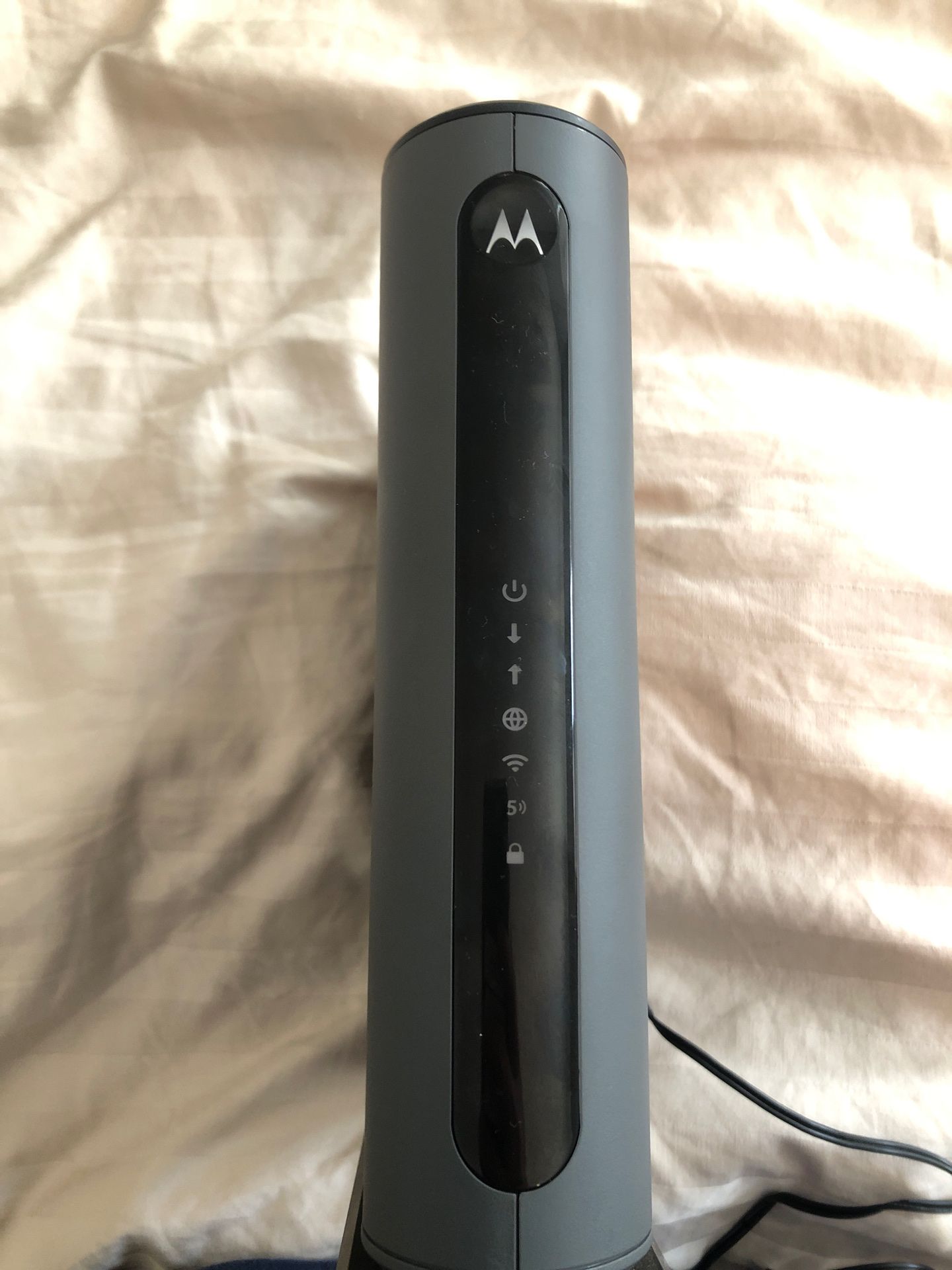 Motorola Cable Modem AC1900 Model: MG7550