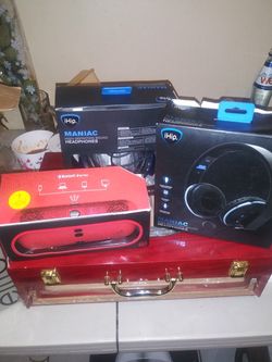 Headphones and speakers🎧🎶
