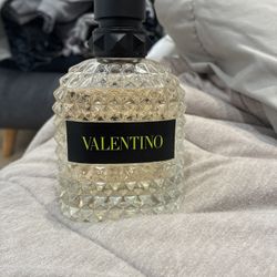 Valentino Born in Roma Yellow Dream 3.4 oz