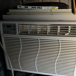 Window Air Conditioner 