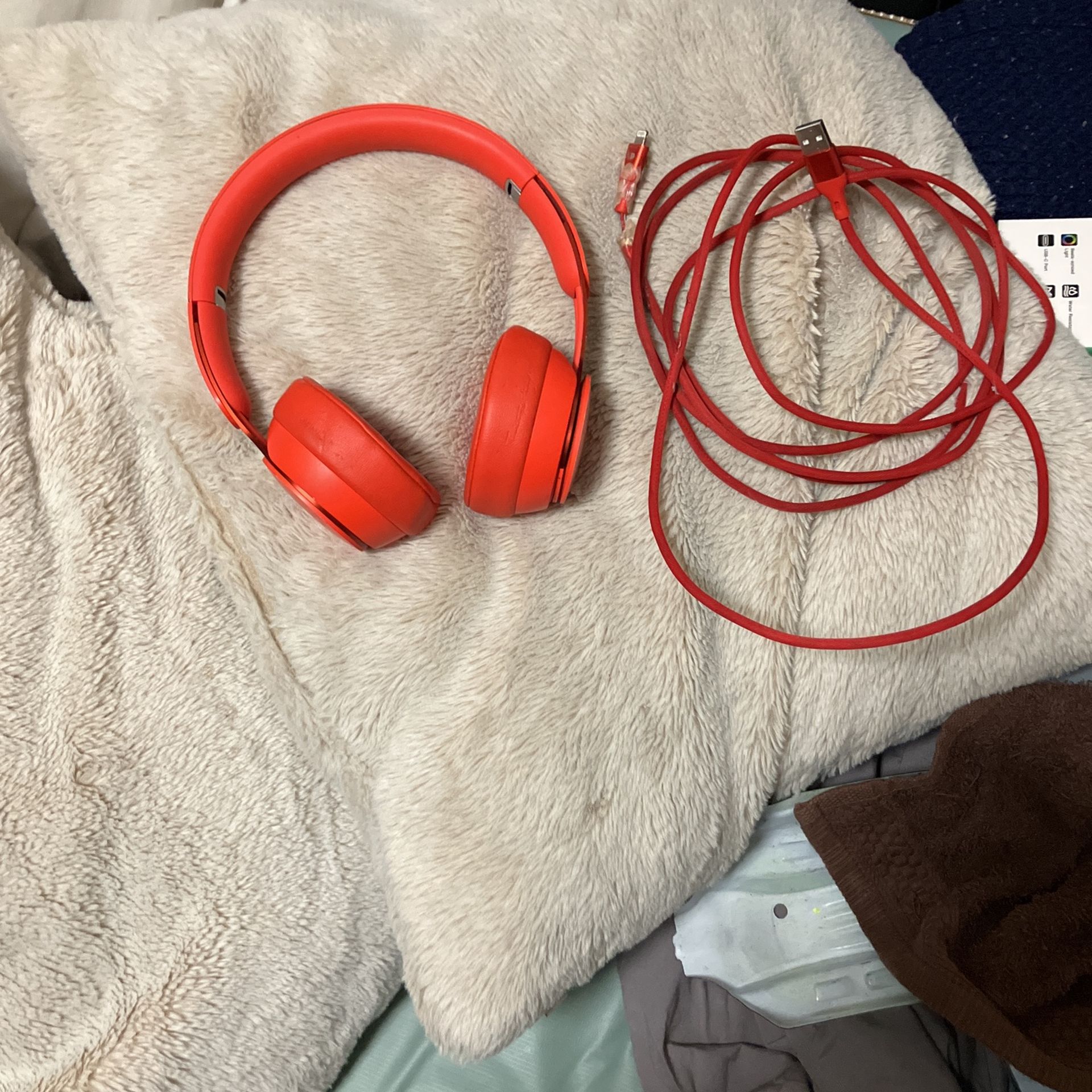 Beats Solo Pro Used Like New