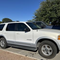 2002 Ford Explore 