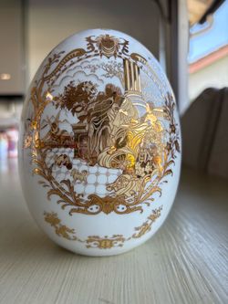 Decorative Porcelain Egg with Gold Motif