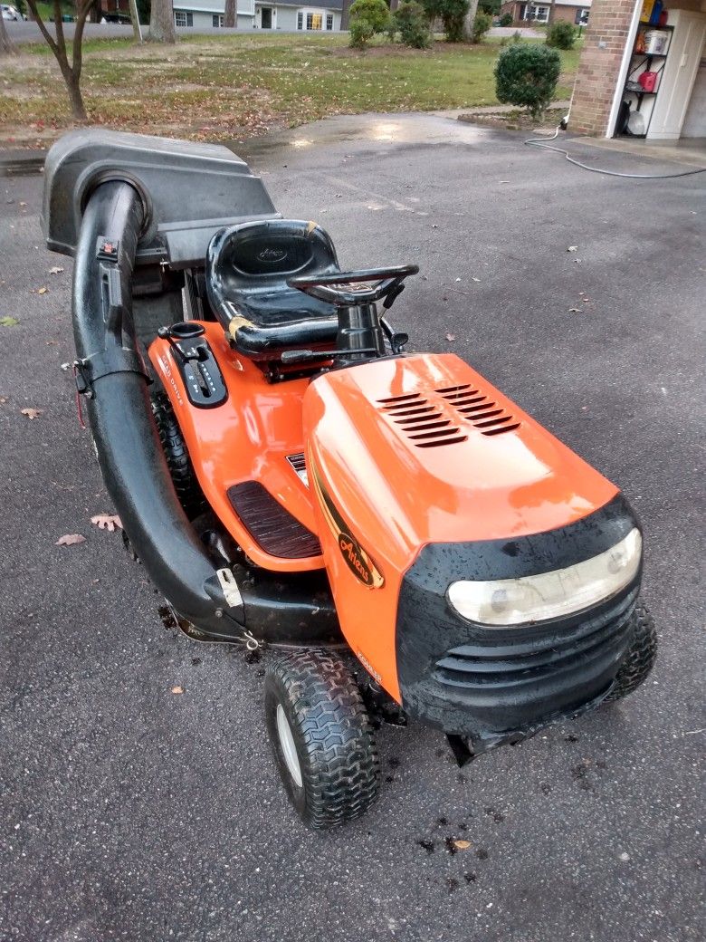 Ariens 42" Gear Drive Tractor Riding Mower 19hp Kohler w/Bagger 