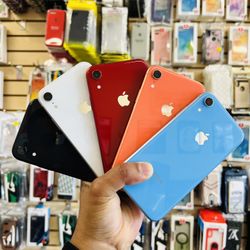 iPhoneXR-LikeNew-64GB-$199!