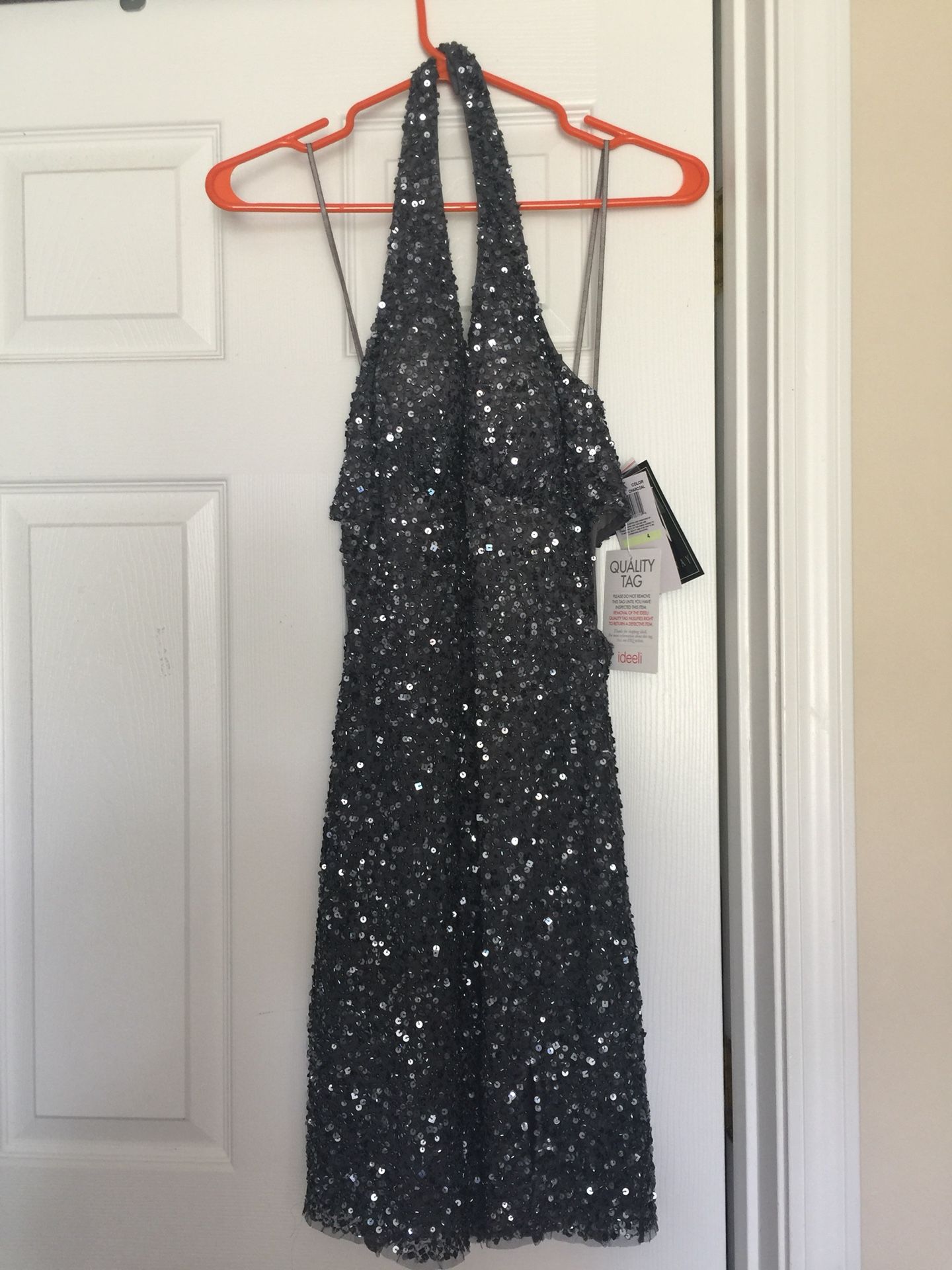 Brand New beautiful sequin halter backless cocktail dress Size 4