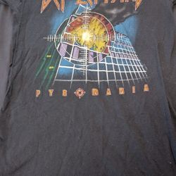Vintage Def leppard Shirt