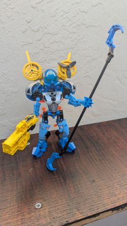 Blue Lego Technic Bionicle Figure