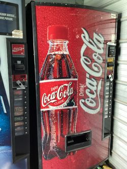Royal Soda, Vending Machine Machine