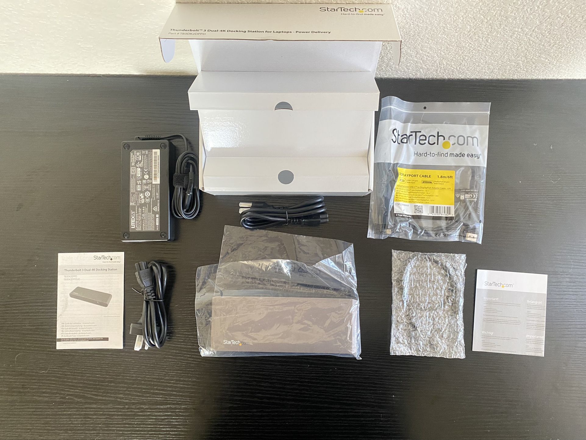 Thunderbolt 3 Dual-4K Docking Station For Laptops - POWER DELIVERY