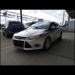 2012 Ford Focus Hatchback 