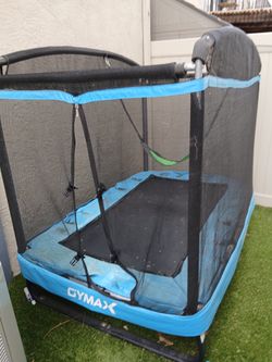 Kids trampoline with swing