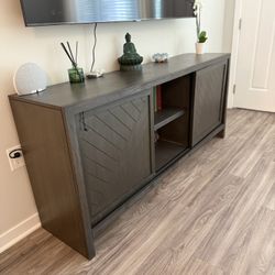 Brown TV Stand ✨