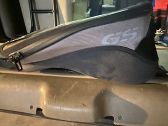 BMW Tank Bag & Powerlet