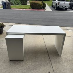 Free - IKEA Malm Desk With Pullout