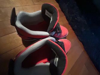 Toro 4s Size 11