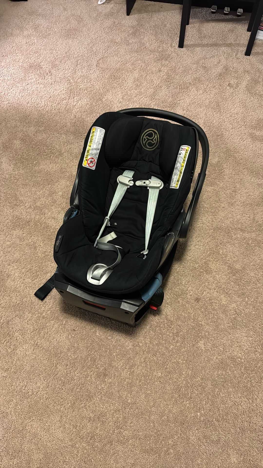Baby Cybex Car Seat