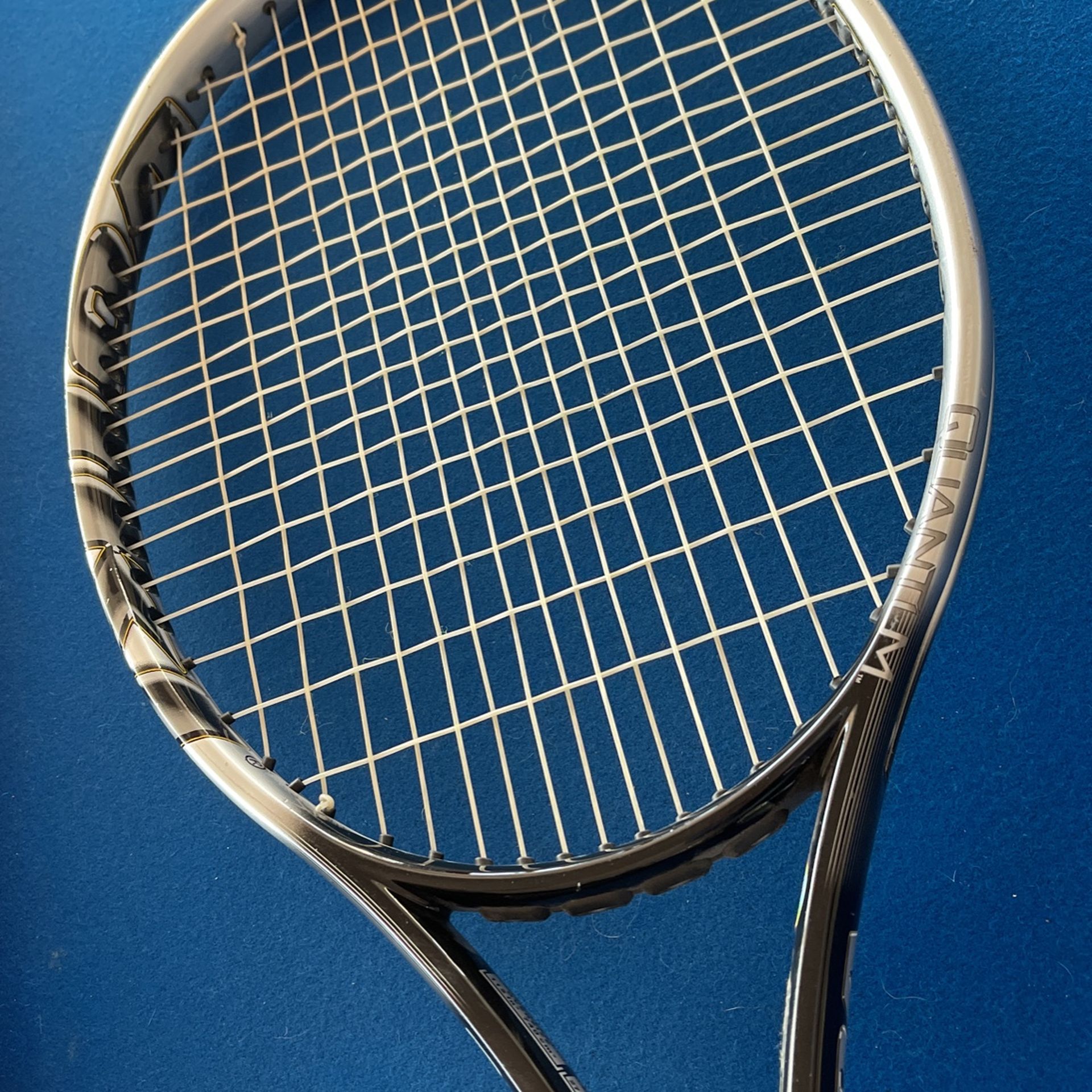 Volkl Quantum 1 Titanium Lite Carbon Tennis Racket