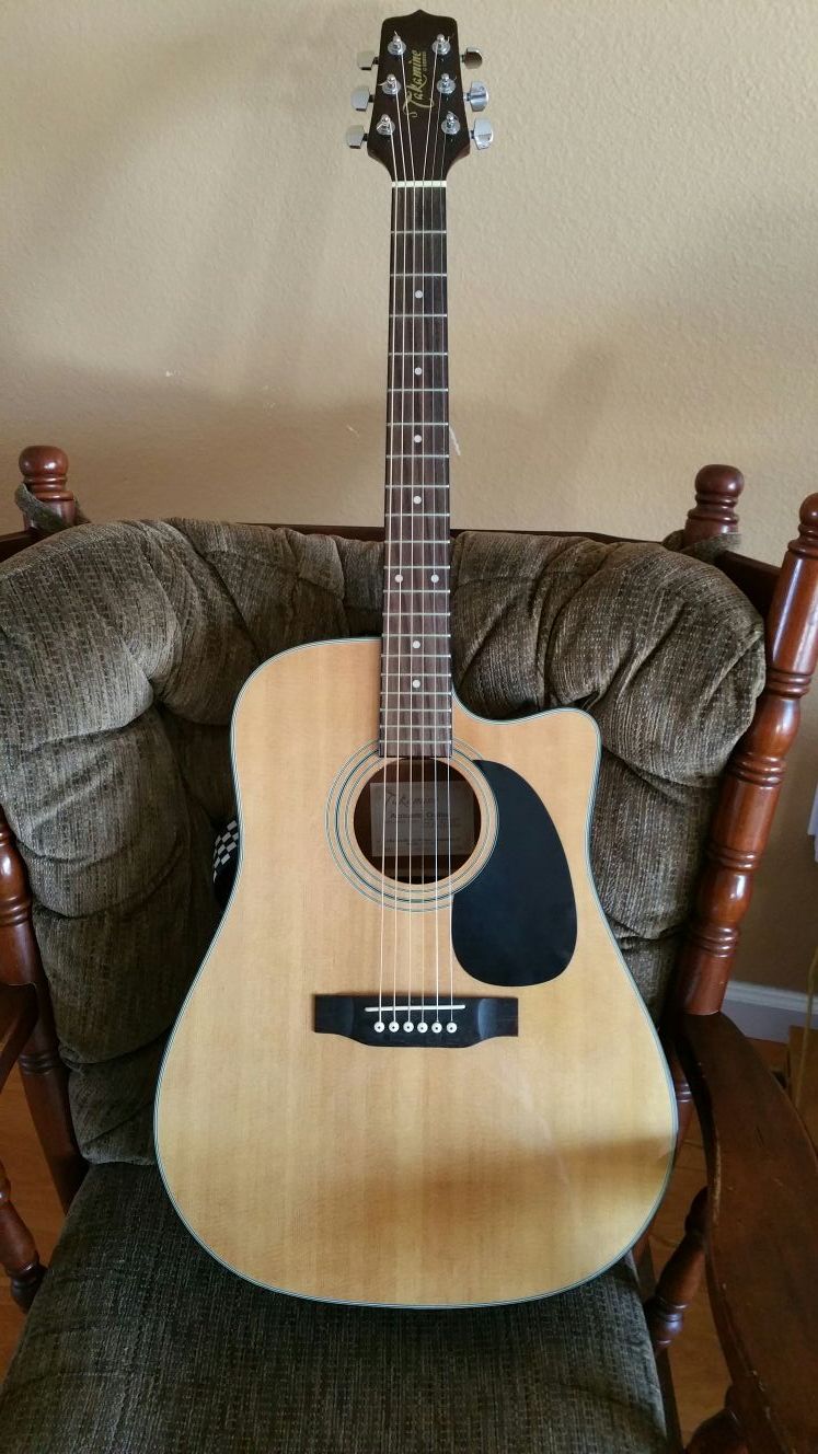 Takamine Acoustic Guitar EGC 530 C
