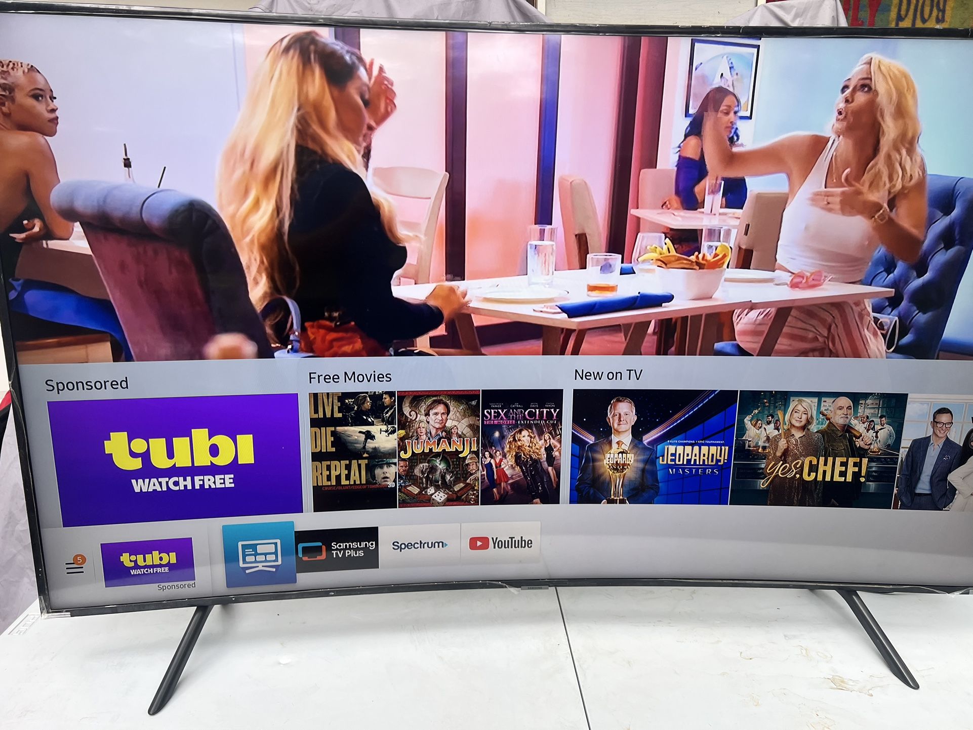 65" RU7300 Curved Smart 4K UHD TV