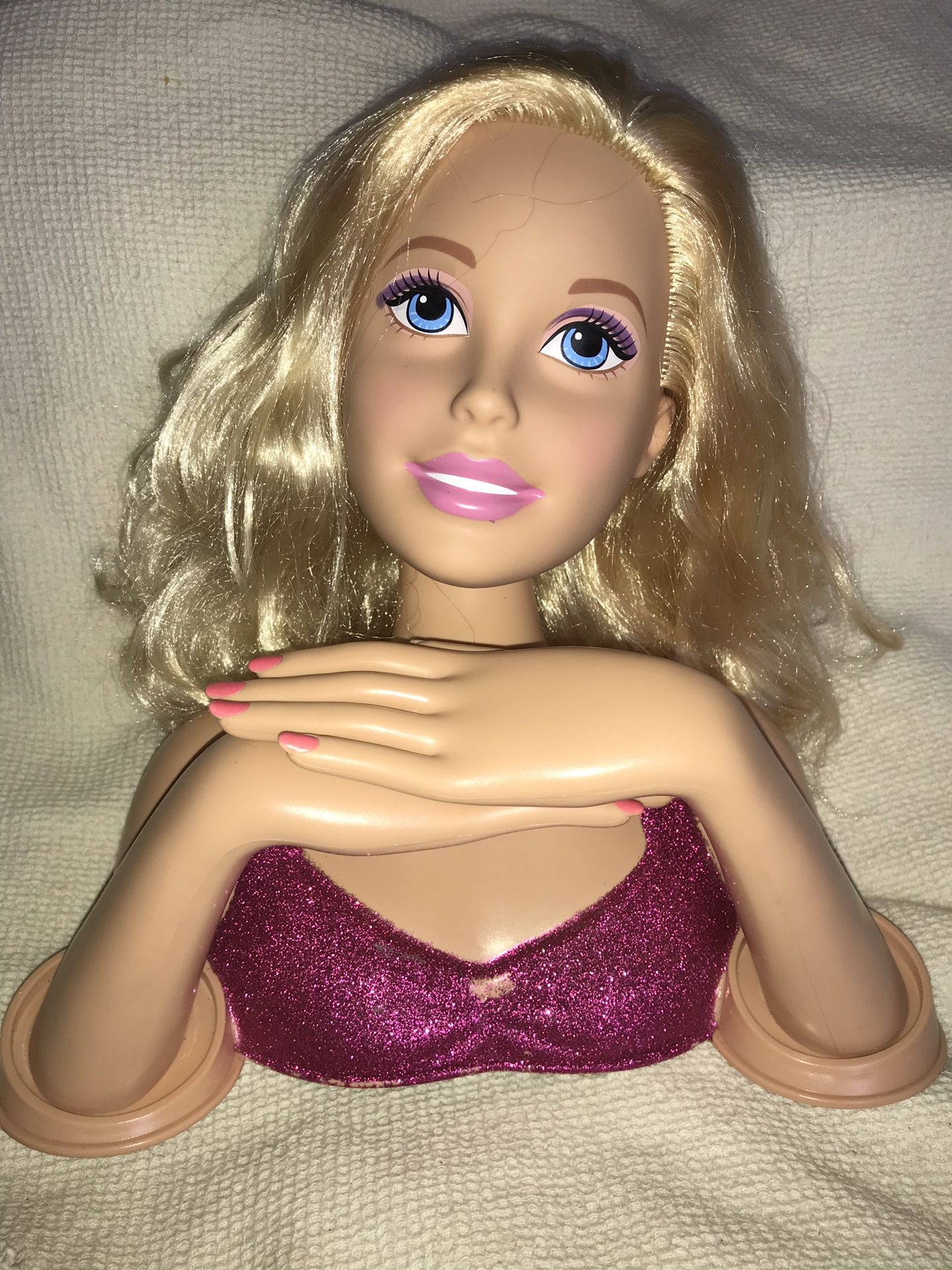 Styling Tilting Head And Rotating Hands Blonde Girl Bust Barbie